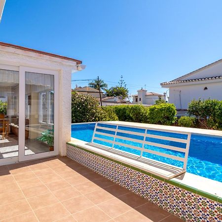 Villa Sevilla Casasol 네르하 외부 사진