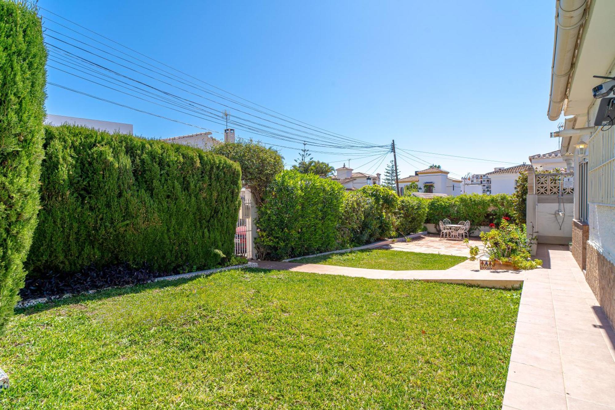 Villa Sevilla Casasol 네르하 외부 사진